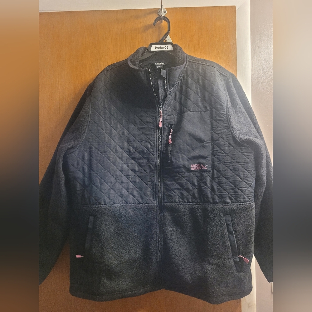 Eddie Bauer Women's Quilted Black Performance Jacket